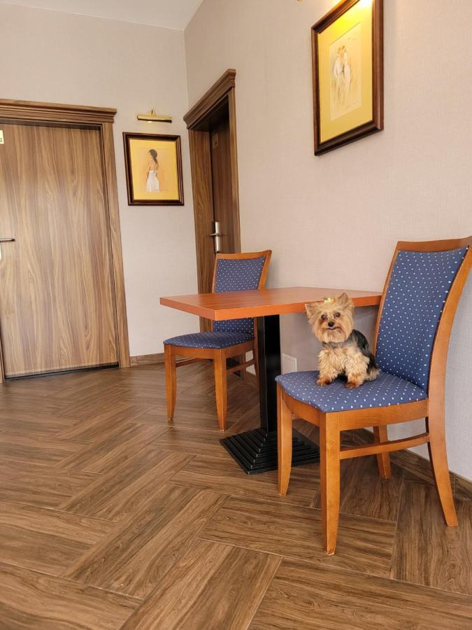 Virgo B&B Biznes Rumia Kültér fotó