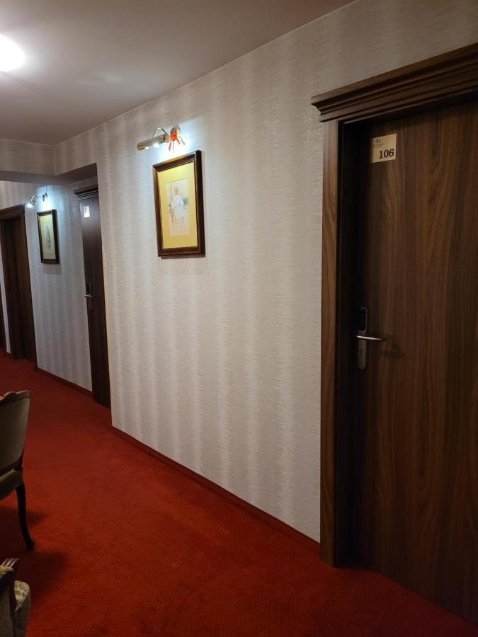 Virgo B&B Biznes Rumia Kültér fotó