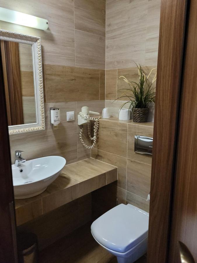 Virgo B&B Biznes Rumia Kültér fotó