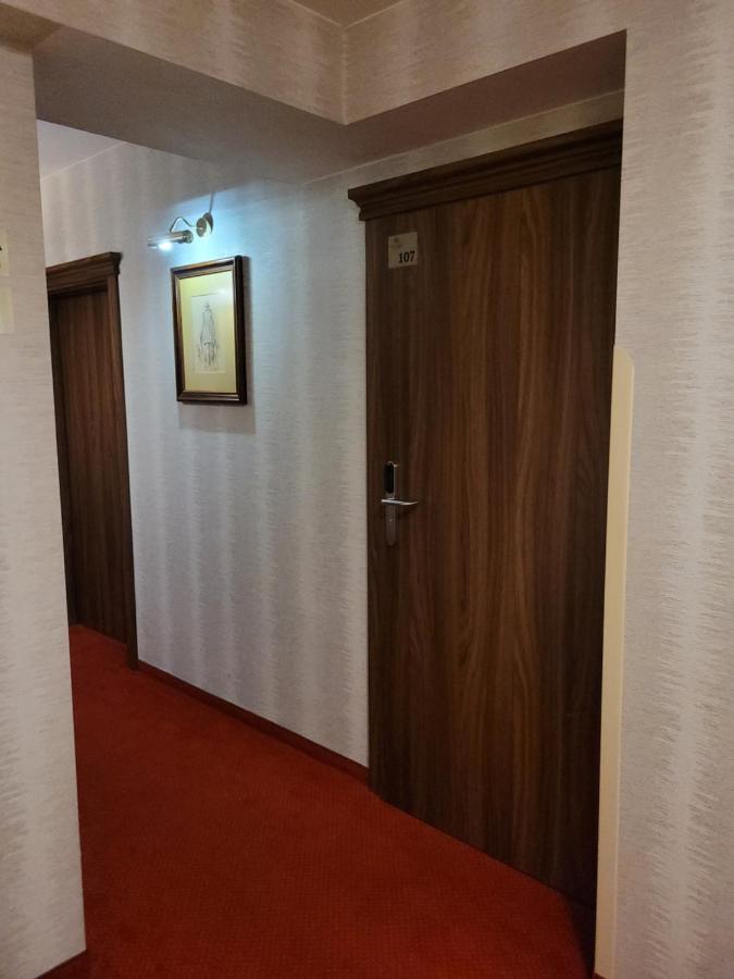 Virgo B&B Biznes Rumia Kültér fotó