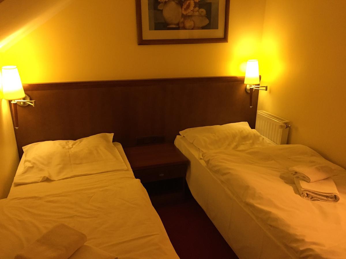 Virgo B&B Biznes Rumia Kültér fotó