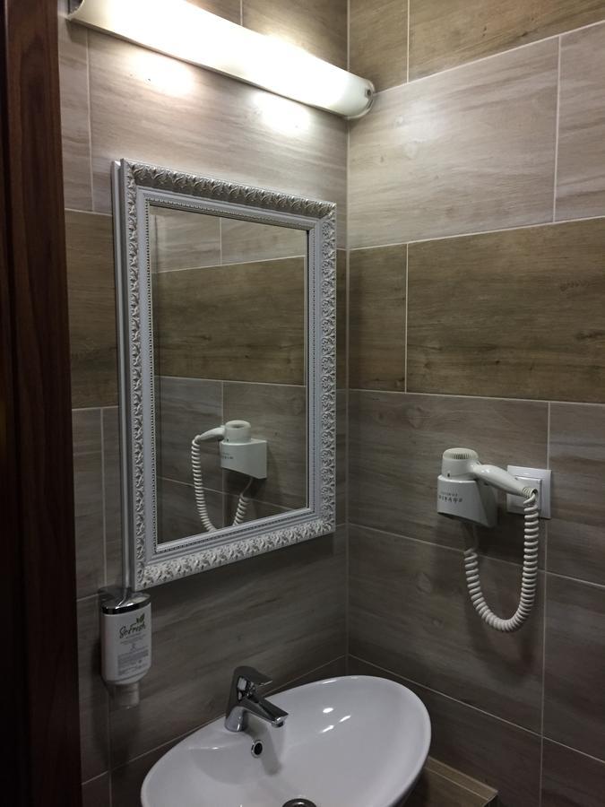 Virgo B&B Biznes Rumia Kültér fotó